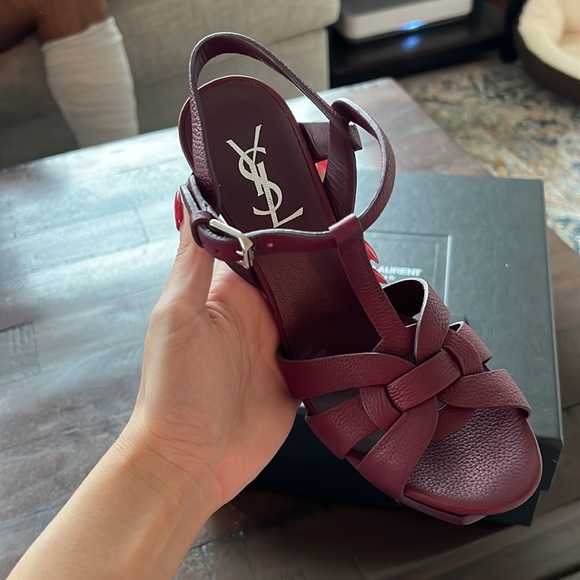 SAINT LAURENT Tribute Sandal - Picture 3 of 7